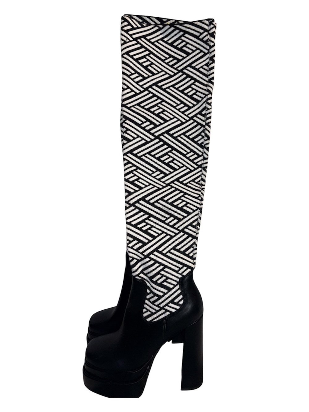 Akira x Azalea Wang 'Alexi' Black & White Boots
